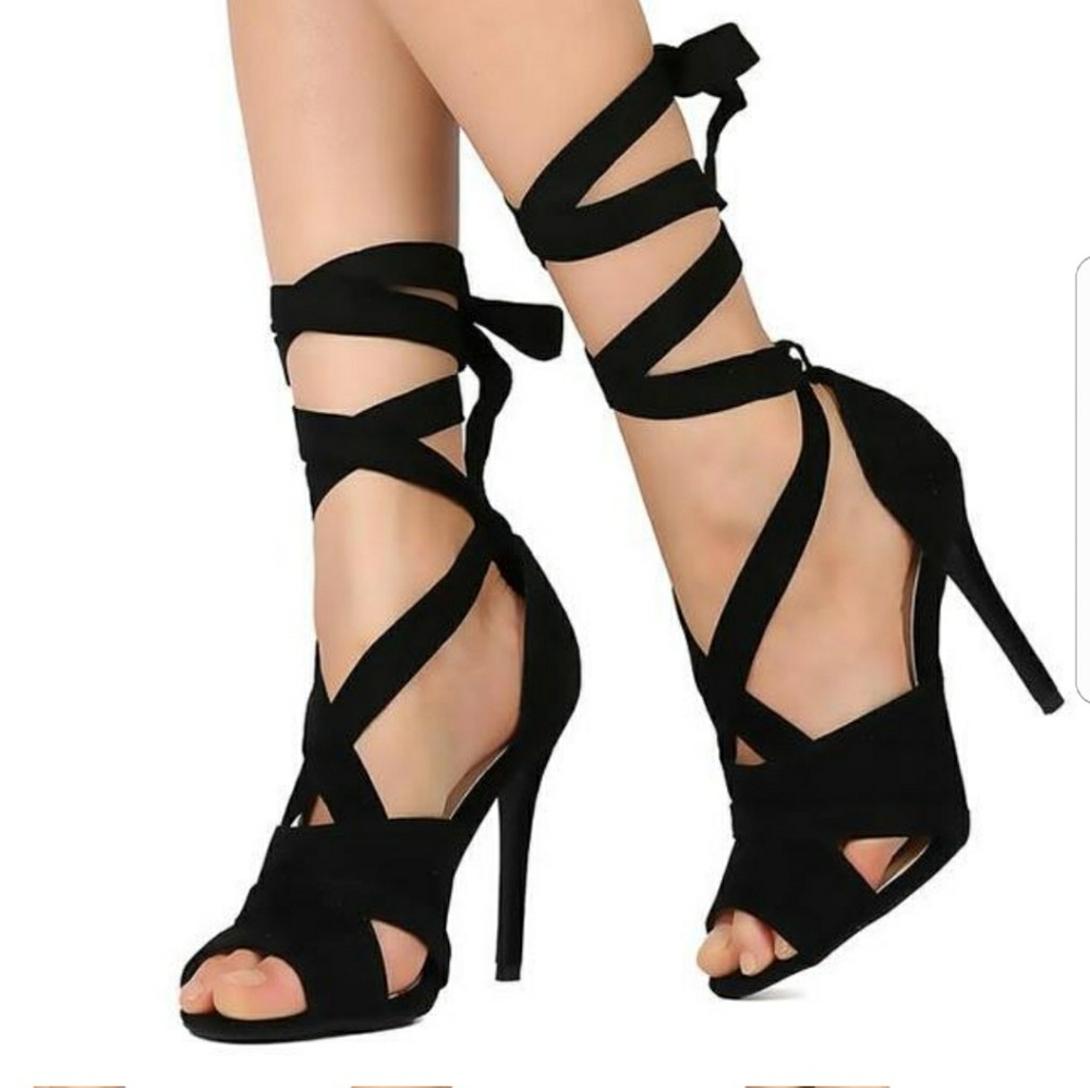 ☆Black lace up heels